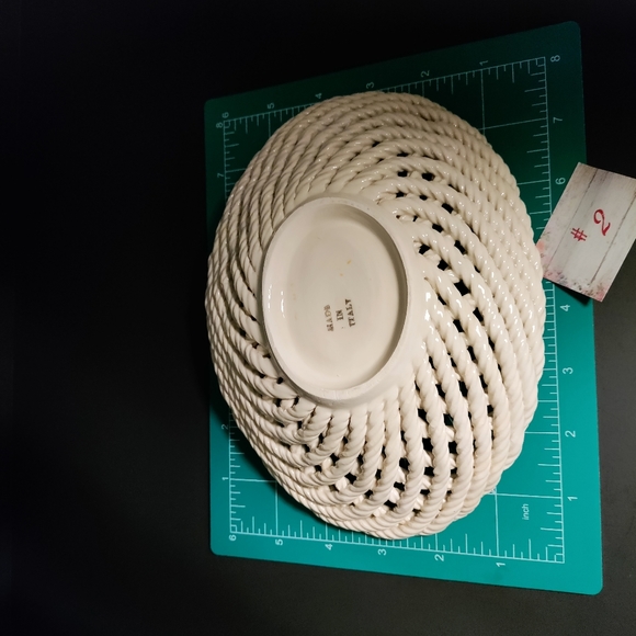 Ceramic Bowl⭐ - Picture 3 of 6